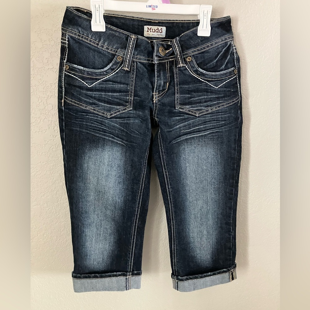 Mudd Women's Dark Wash Cropped Jeans